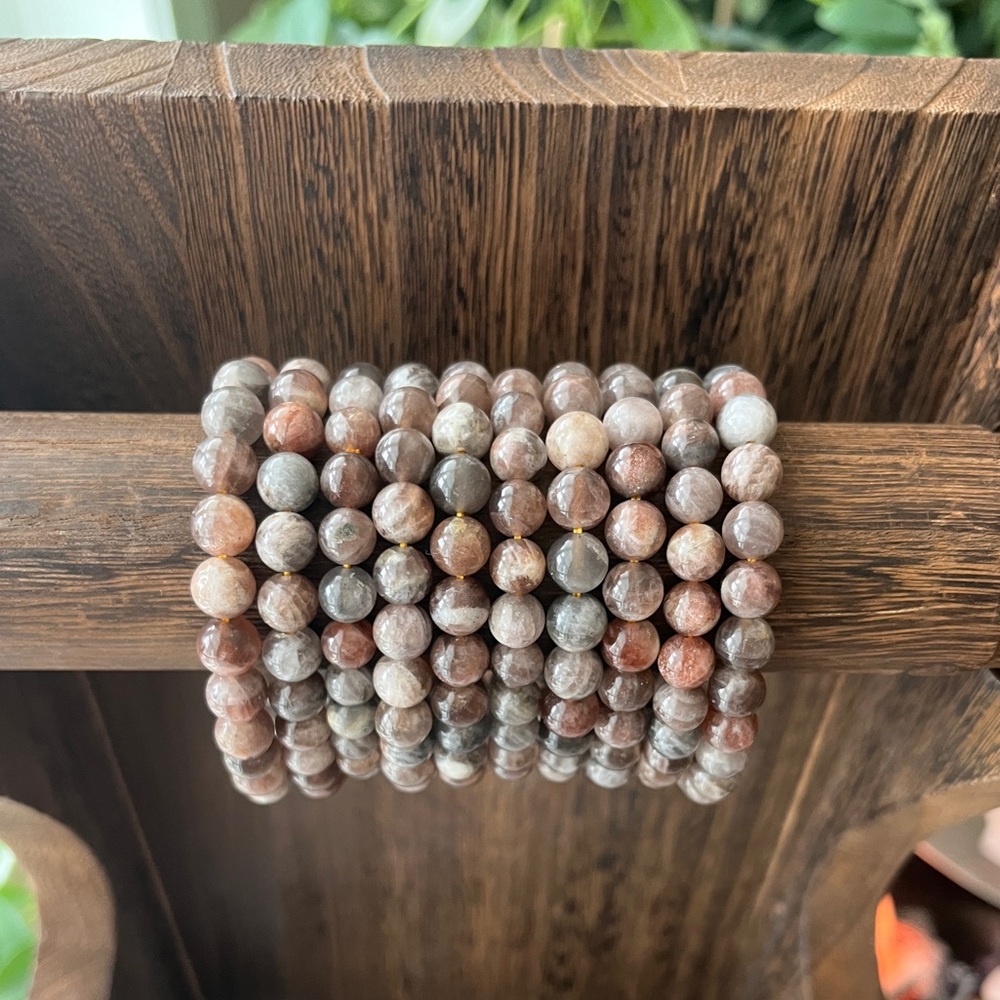 Copper moonstone bracelet (one)